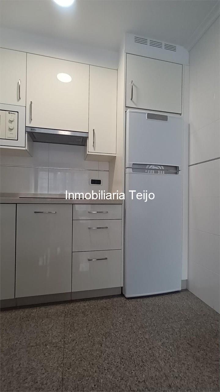 Foto 5 *DISPONIBLE EN NOVIEMBRE* SE ALQUILA APARTAMENTO SEMIAMUEBLADO CON TRASTERO Y GARAJE EN EL BERTÓN