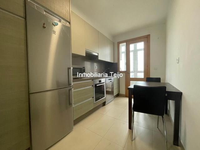 PISO REFORMADO EN JOANE MUY LUMINOSO Y CON VISTAS DESPEJADAS - Ferrol