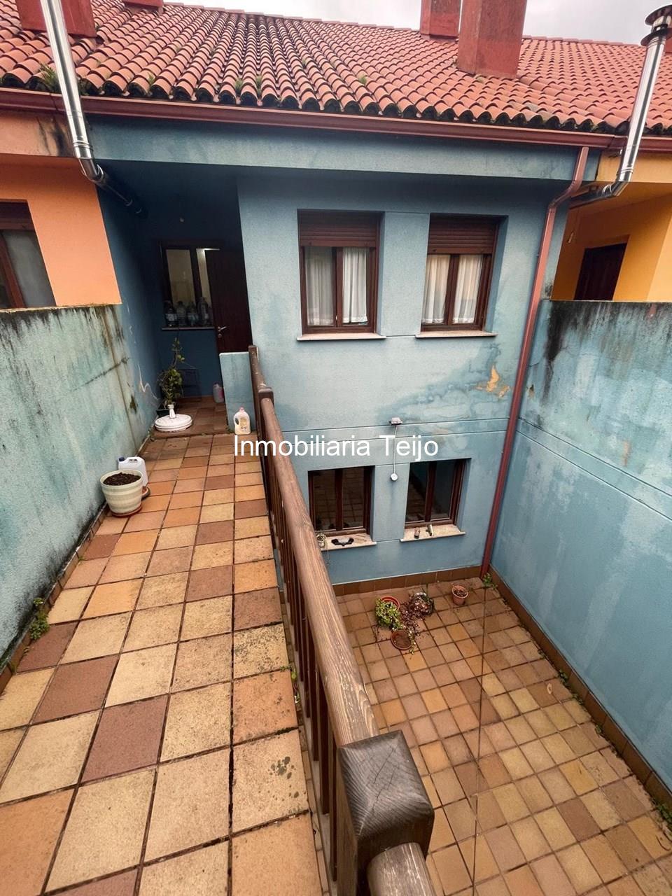 Foto 10 SE ALQUILA ADOSADO CON GARAJE Y PATIO EN A GRAÑA (SIN MUEBLES)