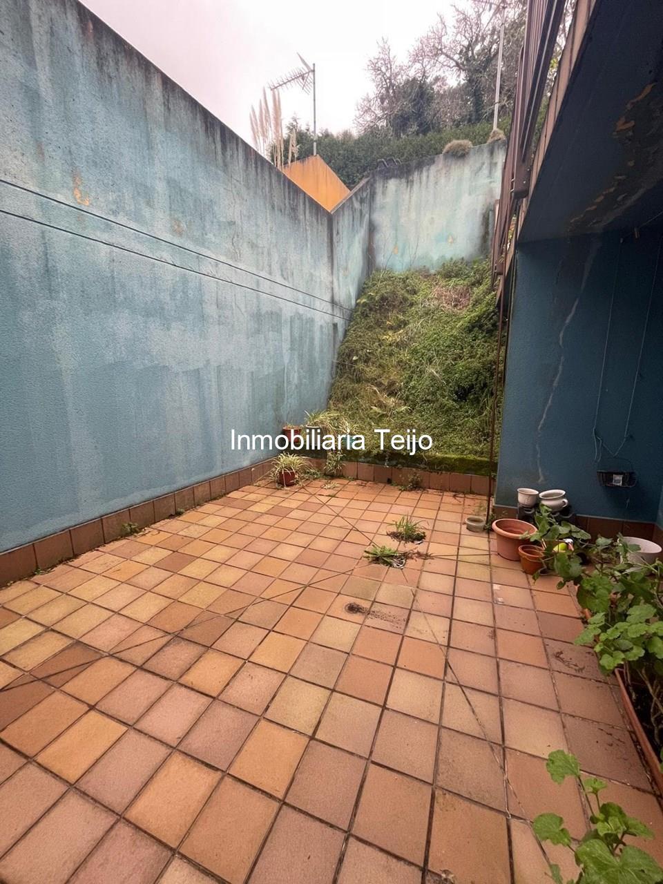 Foto 13 SE ALQUILA ADOSADO CON GARAJE Y PATIO EN A GRAÑA (SIN MUEBLES)