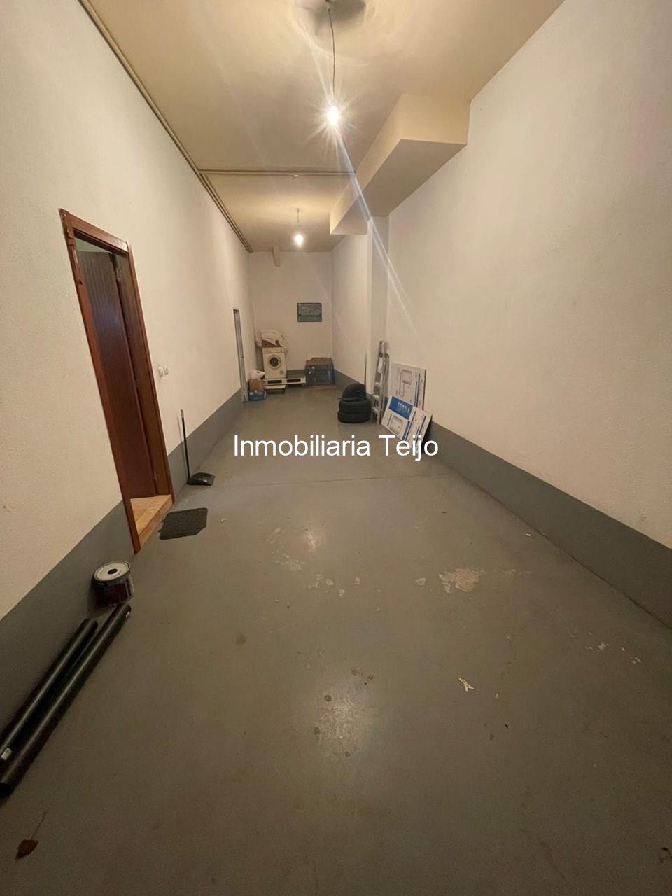 Foto 24 SE ALQUILA ADOSADO CON GARAJE Y PATIO EN A GRAÑA (SIN MUEBLES)