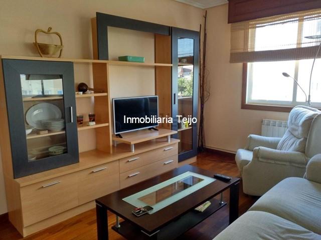 SE ALQUILA APARTAMENTO EN CANIDO - Ferrol