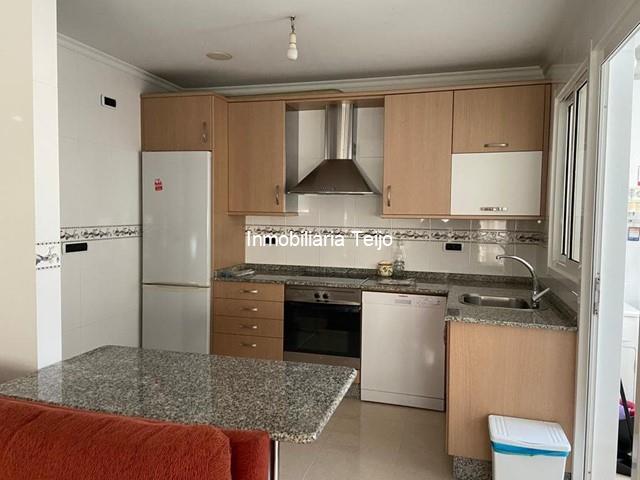 SE ALQUILA APARTAMENTO EN EL ALTO DEL CASTAÑO - Narón