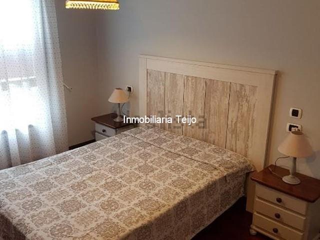 SE ALQUILA APARTAMENTO EN PLAZA DE ESPAÑA - Ferrol