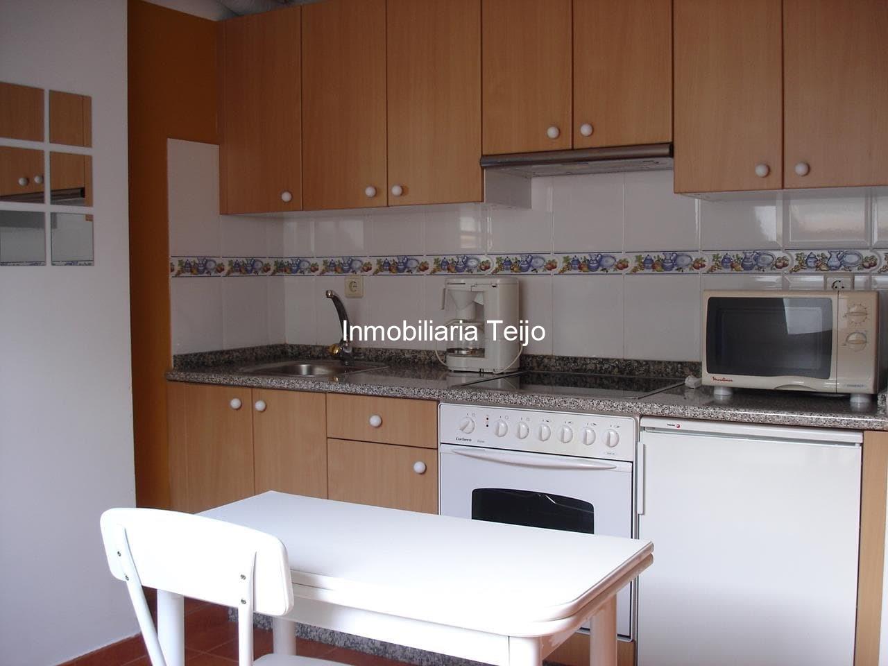 Foto 1 SE ALQUILA APARTAMENTO PARA UNA PERSONA EN CENTRO CON TODOS LOS GASTOS INCLUIDOS