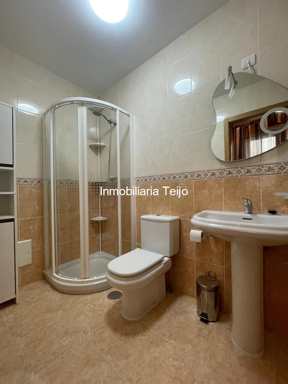 Foto 14 SE ALQUILA DUPLEX SEMINUEVO AMUEBLADO EN MUGARDOS (ASCENSOR Y PLAZA DE GARAJE)