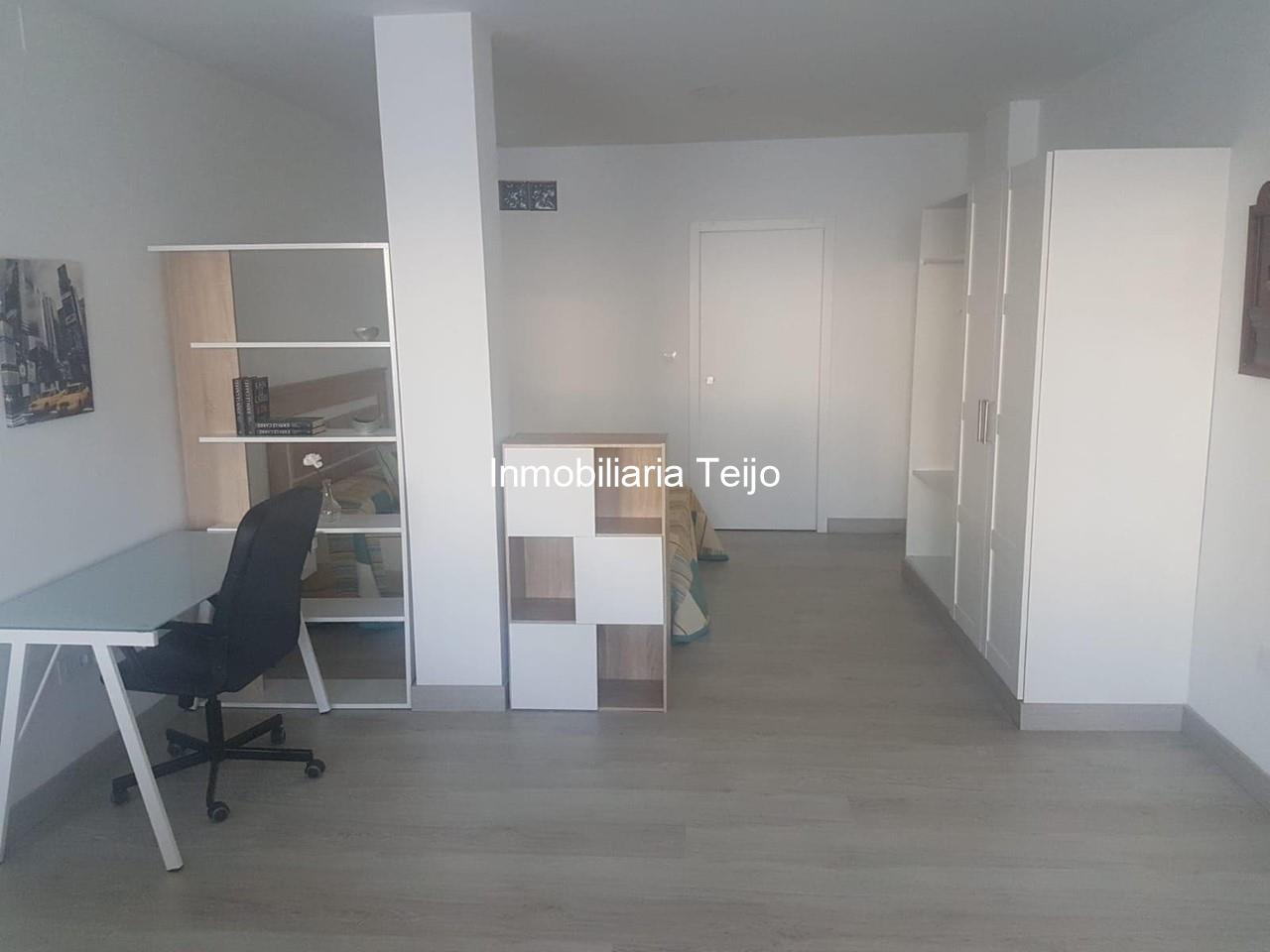 Foto 4 SE ALQUILA LOFT EN A GANDARA