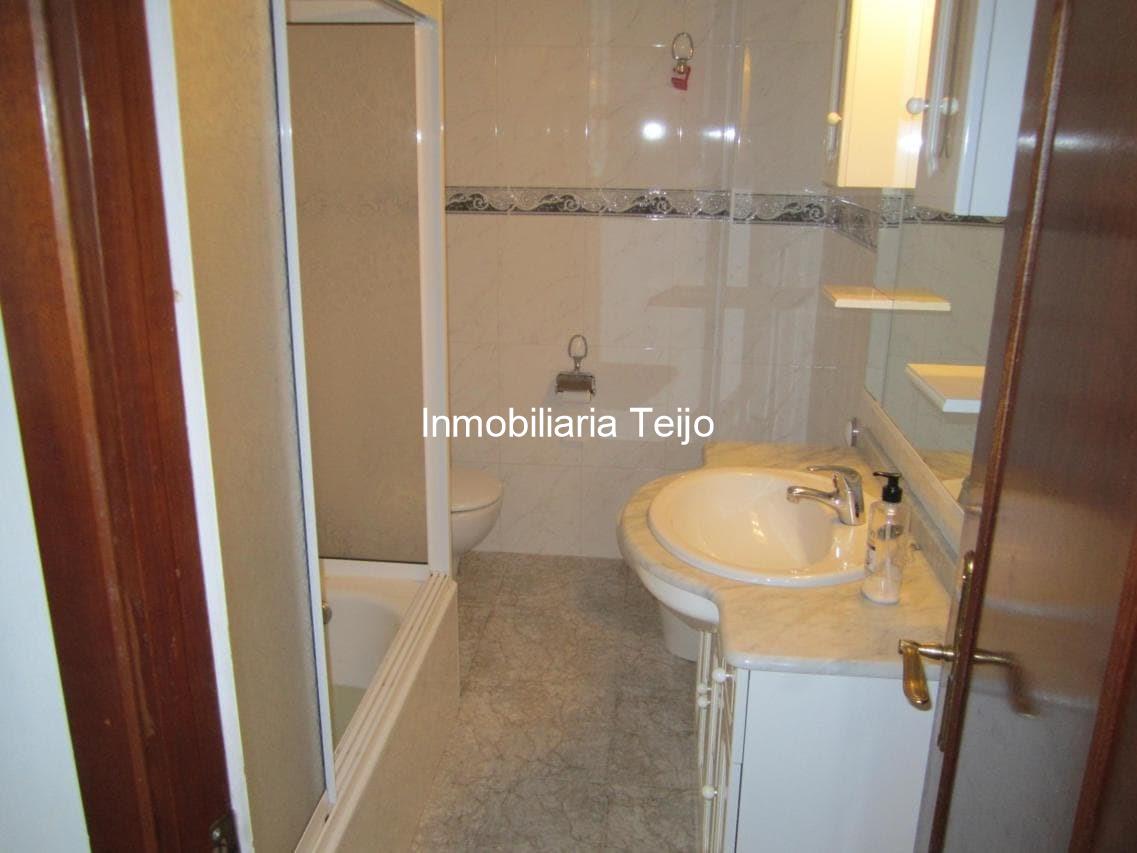 Foto 12 SE ALQUILA PISO AMPLIO EN FERROL - ESPECIAL MILITARES