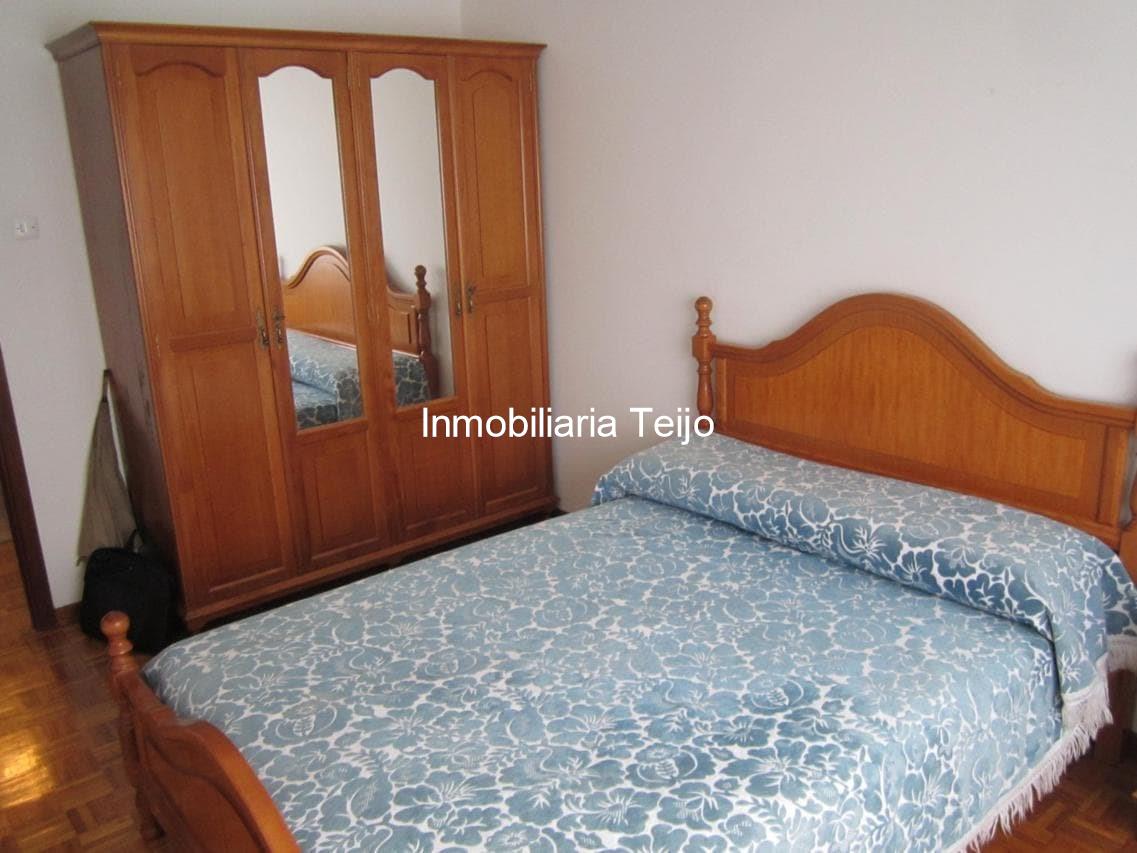 Foto 14 SE ALQUILA PISO AMPLIO EN FERROL - ESPECIAL MILITARES