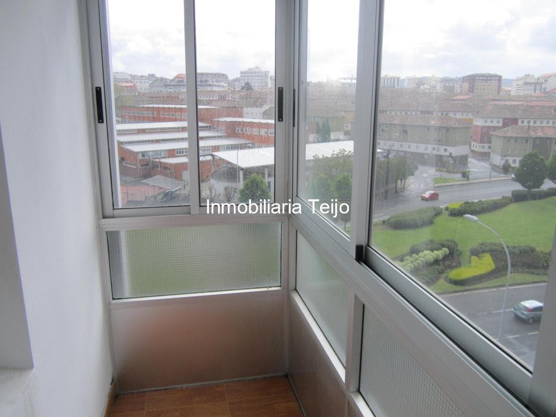 Foto 22 SE ALQUILA PISO AMPLIO EN FERROL - ESPECIAL MILITARES