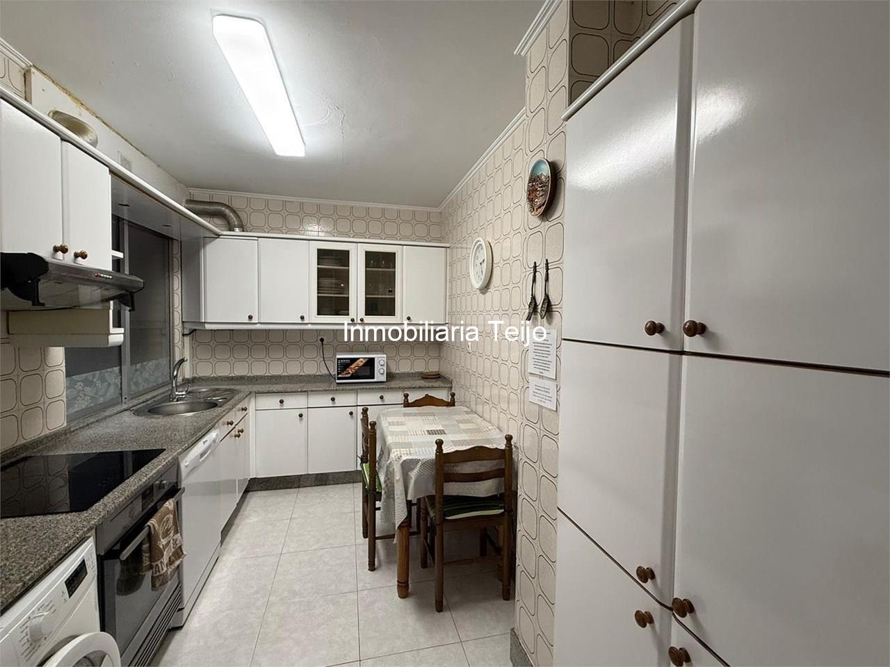 Foto 5 SE ALQUILA PISO AMPLIO EN LA ZONA DE PIÑEIROS - IDEAL EMPRESAS