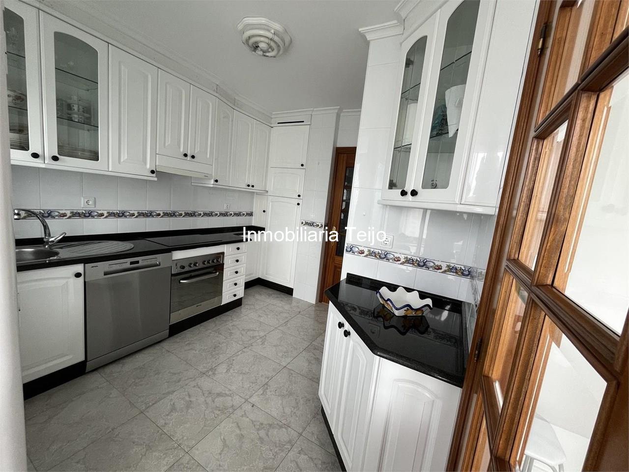 Foto 8 SE ALQUILA PISO CON BUENAS VISTAS EN CARANZA 