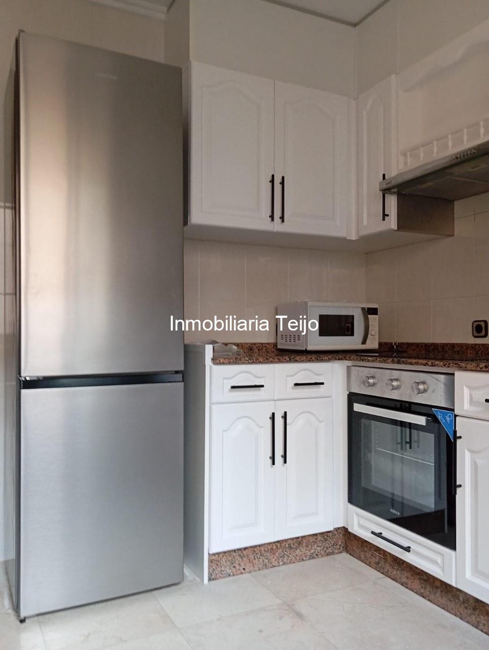 Foto 2 SE ALQUILA PISO CON CALEFACCIÓN SIN MUEBLES EN AMBOAGE