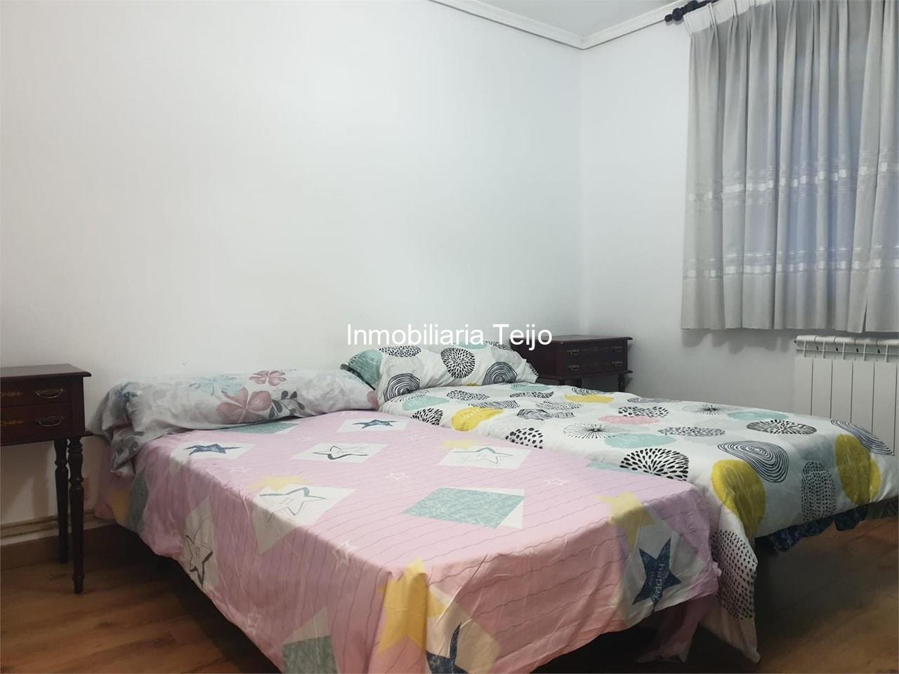 Foto 7 SE ALQUILA PISO CON CALEFACCIÓN Y TRASTERO EN CATABOIS