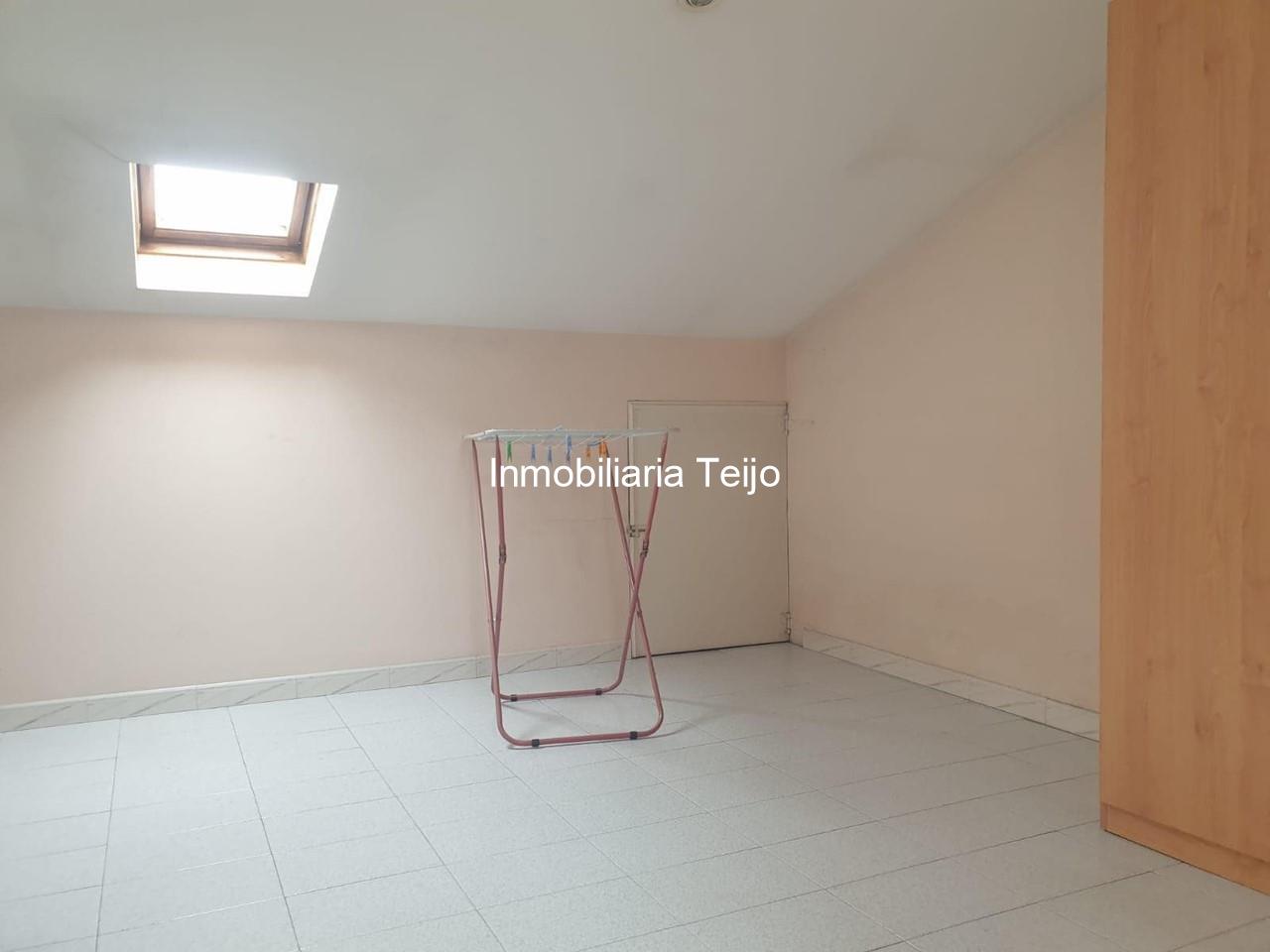 Foto 16 SE ALQUILA PISO CON GARAJE Y TRASTERO AMPLIO EN SAN JUAN