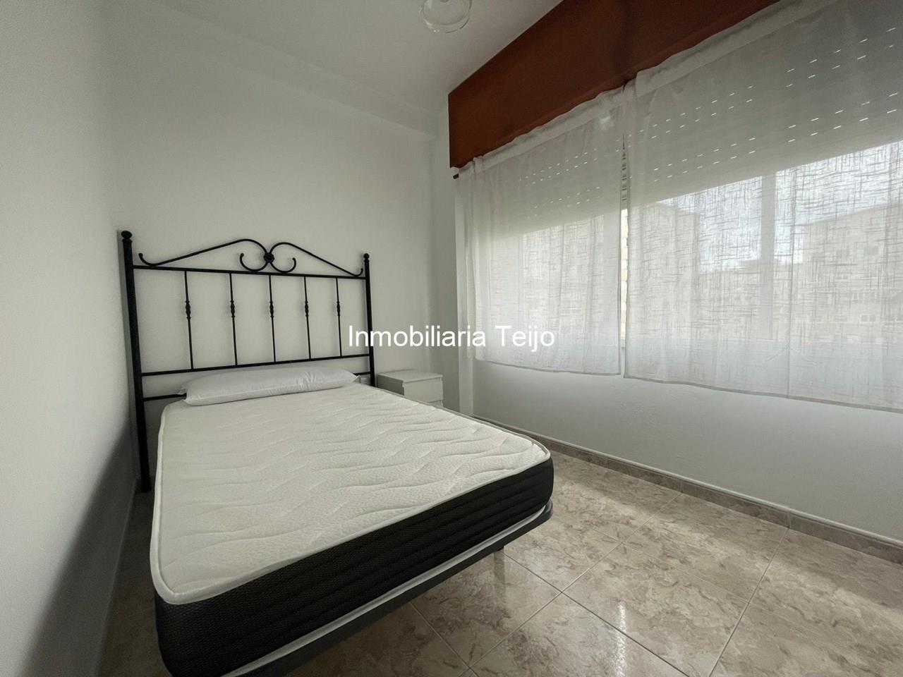 Foto 11 SE ALQUILA PISO DE 3 DORMITORIOS, BAÑO Y ASEO EN CARANZA CON ASCENSOR