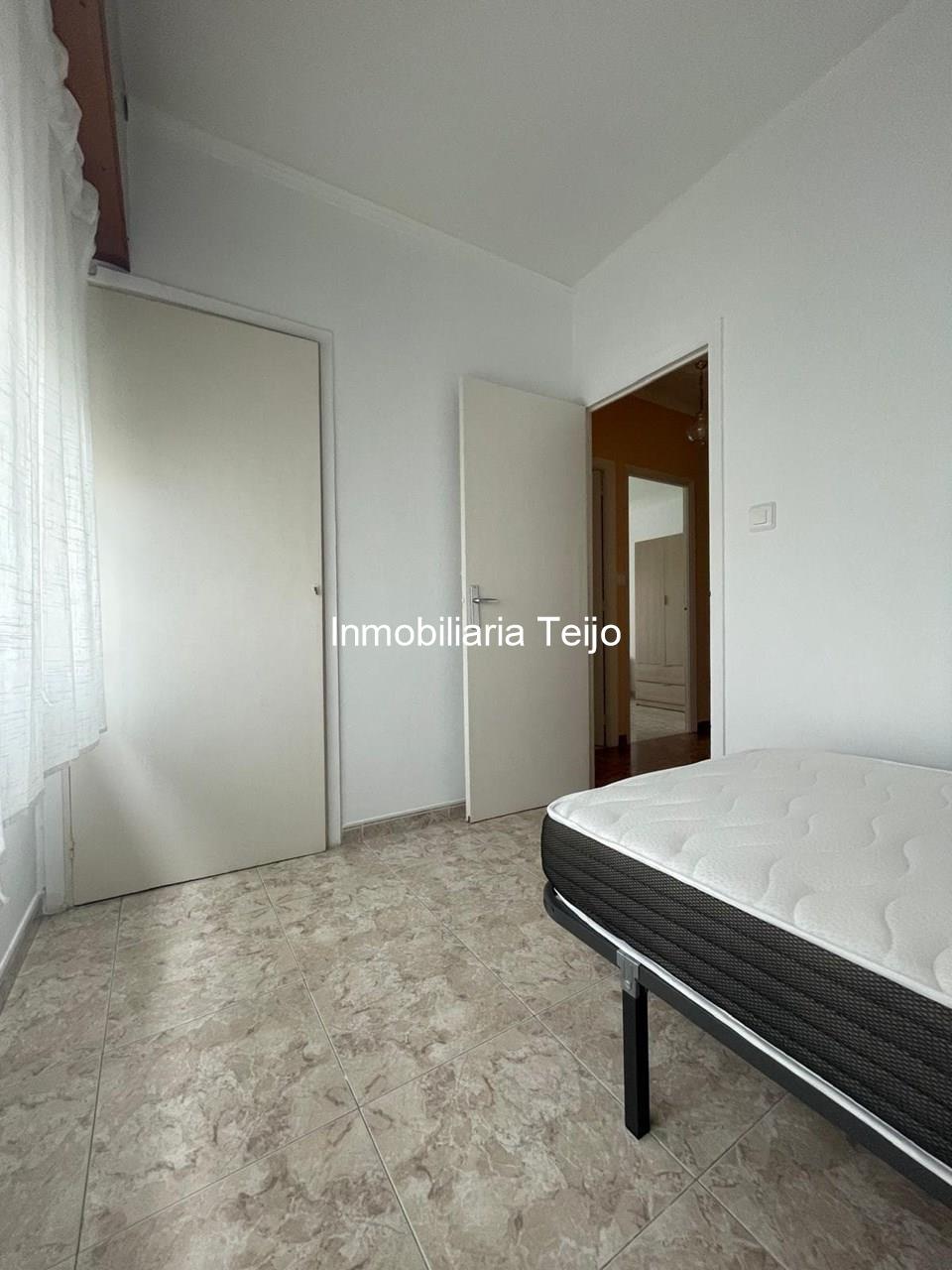 Foto 12 SE ALQUILA PISO DE 3 DORMITORIOS, BAÑO Y ASEO EN CARANZA CON ASCENSOR