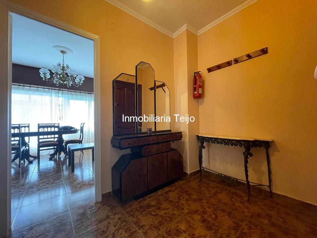 Foto 6 SE ALQUILA PISO DE 3 DORMITORIOS, BAÑO Y ASEO EN CARANZA CON ASCENSOR