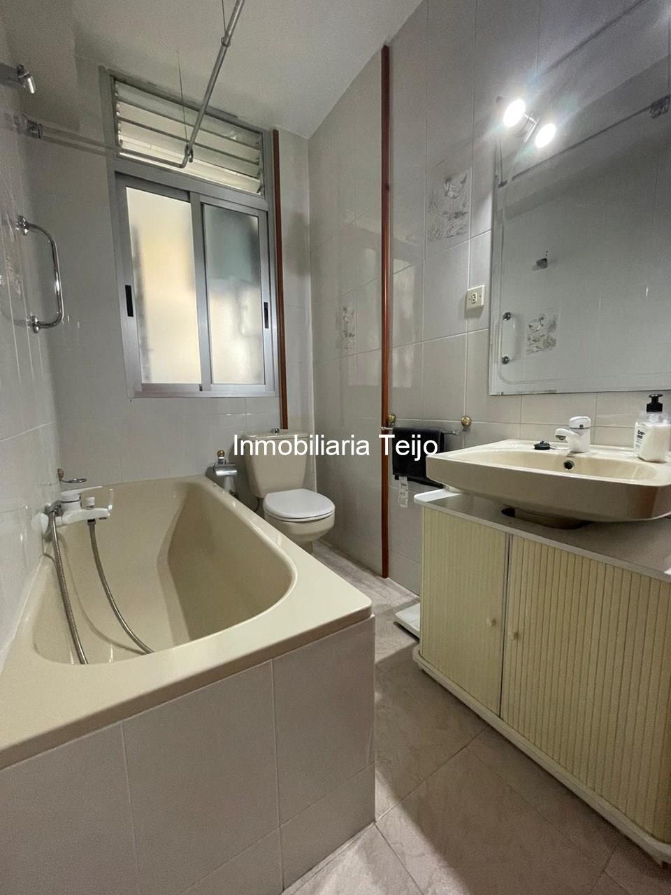 Foto 7 SE ALQUILA PISO DE 3 DORMITORIOS, BAÑO Y ASEO EN CARANZA CON ASCENSOR