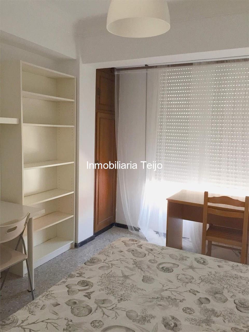 Foto 13 SE ALQUILA PISO DE 3 DORMITORIOS CON ASCENSOR EN EL CENTRO 