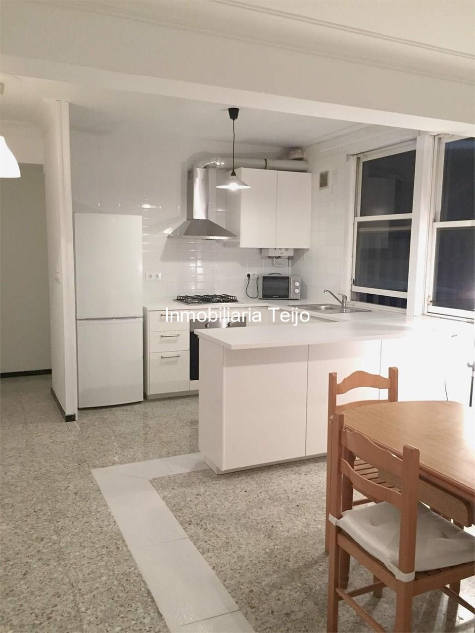 Foto 3 SE ALQUILA PISO DE 3 DORMITORIOS CON ASCENSOR EN EL CENTRO 