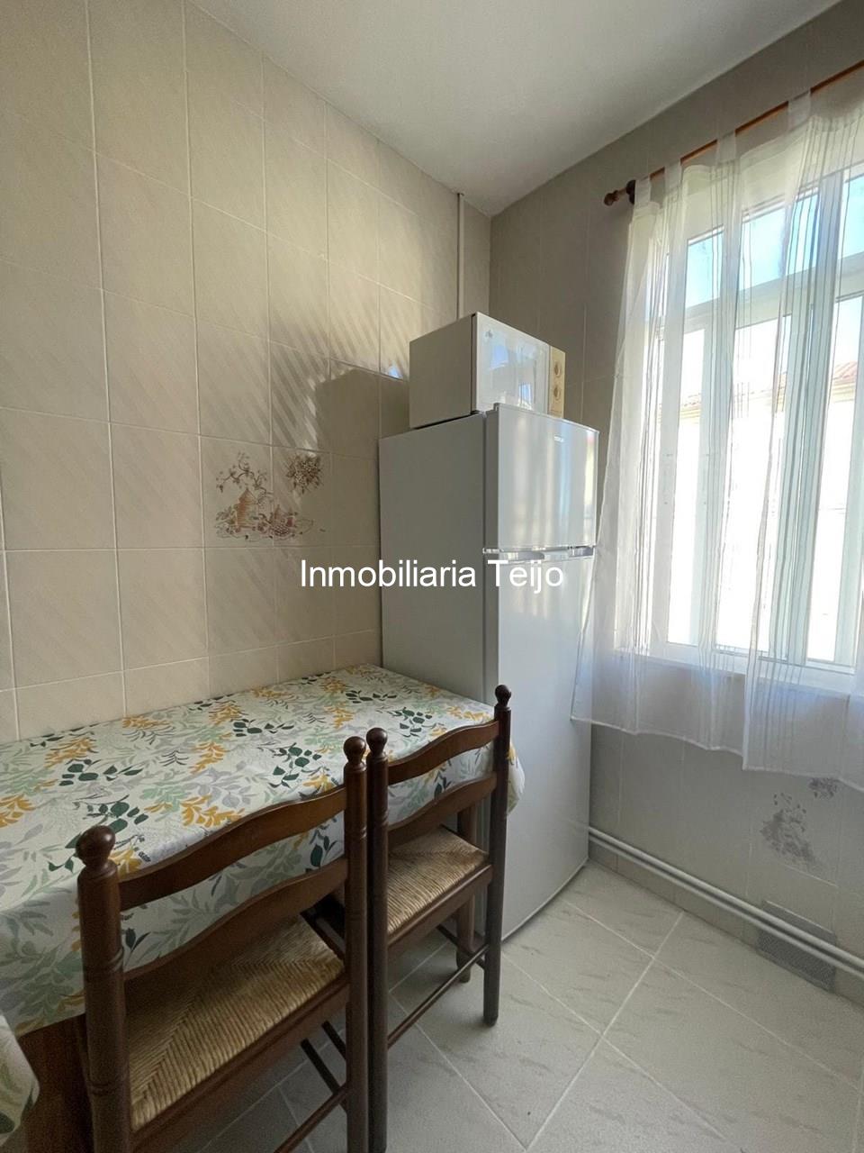 Foto 2 SE ALQUILA PISO DE 3 DORMITORIOS CON CALEFACCIÓN EN VV BAZÁN