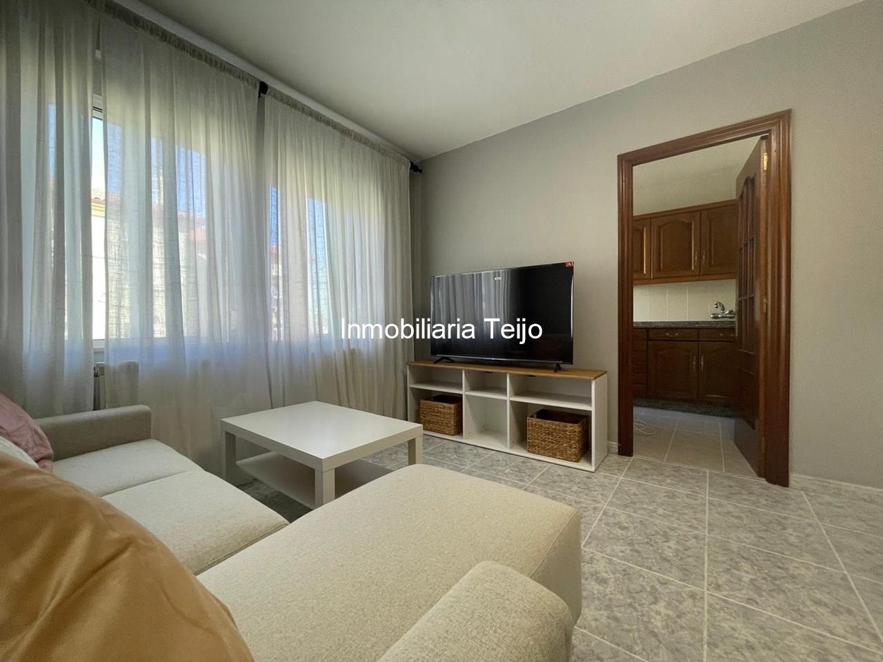 Foto 4 SE ALQUILA PISO DE 3 DORMITORIOS CON CALEFACCIÓN EN VV BAZÁN