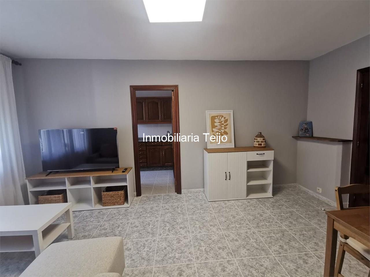 Foto 9 SE ALQUILA PISO DE 3 DORMITORIOS CON CALEFACCIÓN EN VV BAZÁN