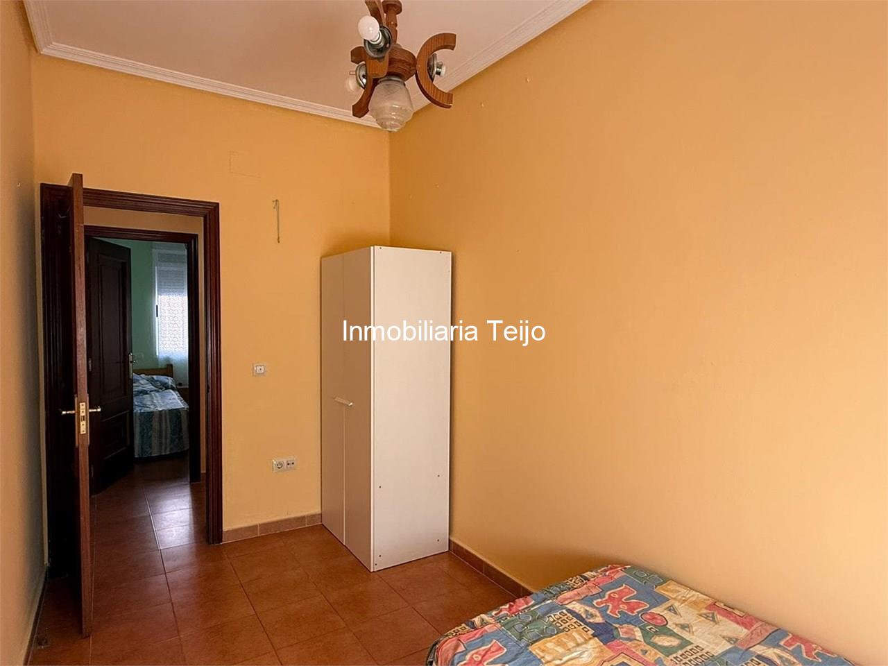 Foto 10 SE ALQUILA PISO DE 4 DORMITORIOS EN CANIDO