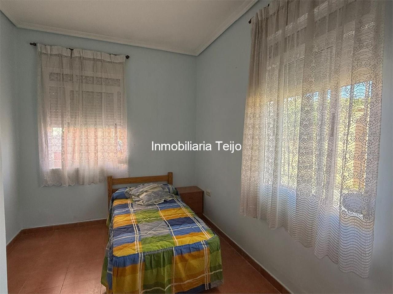 Foto 11 SE ALQUILA PISO DE 4 DORMITORIOS EN CANIDO