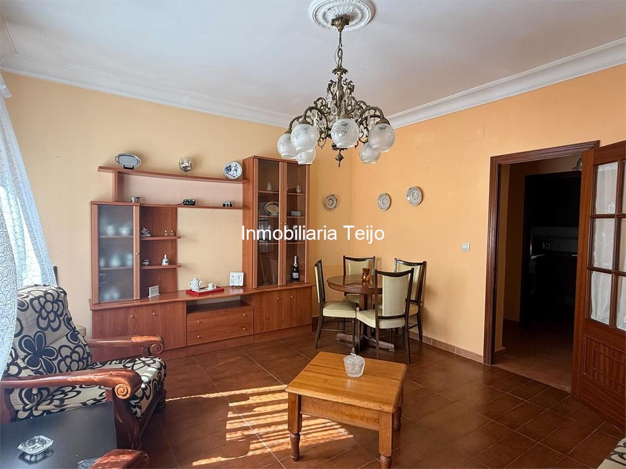 Foto 6 SE ALQUILA PISO DE 4 DORMITORIOS EN CANIDO