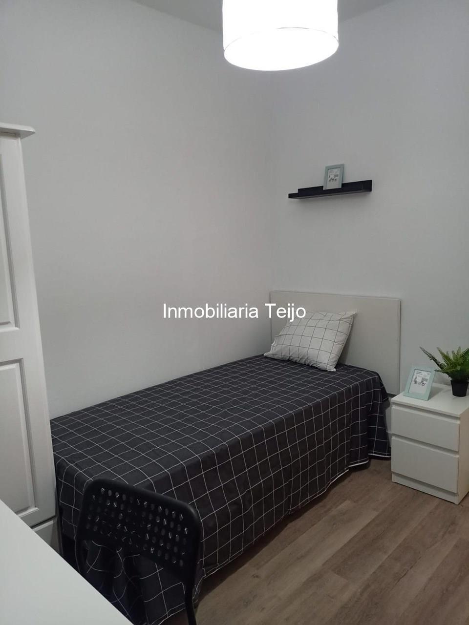 Foto 12 SE ALQUILA PISO DE 4 DORMITORIOS EN CARANZA