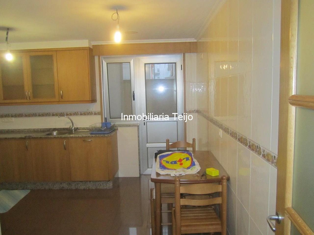 Foto 3 SE ALQUILA PISO EN A GANDARA