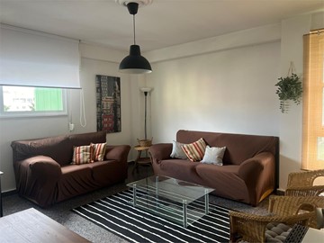 SE ALQUILA PISO EN CARANZA - Ferrol