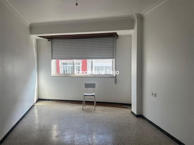 SE ALQUILA PISO EN EL ALTO DEL CASTAÑO - Narón