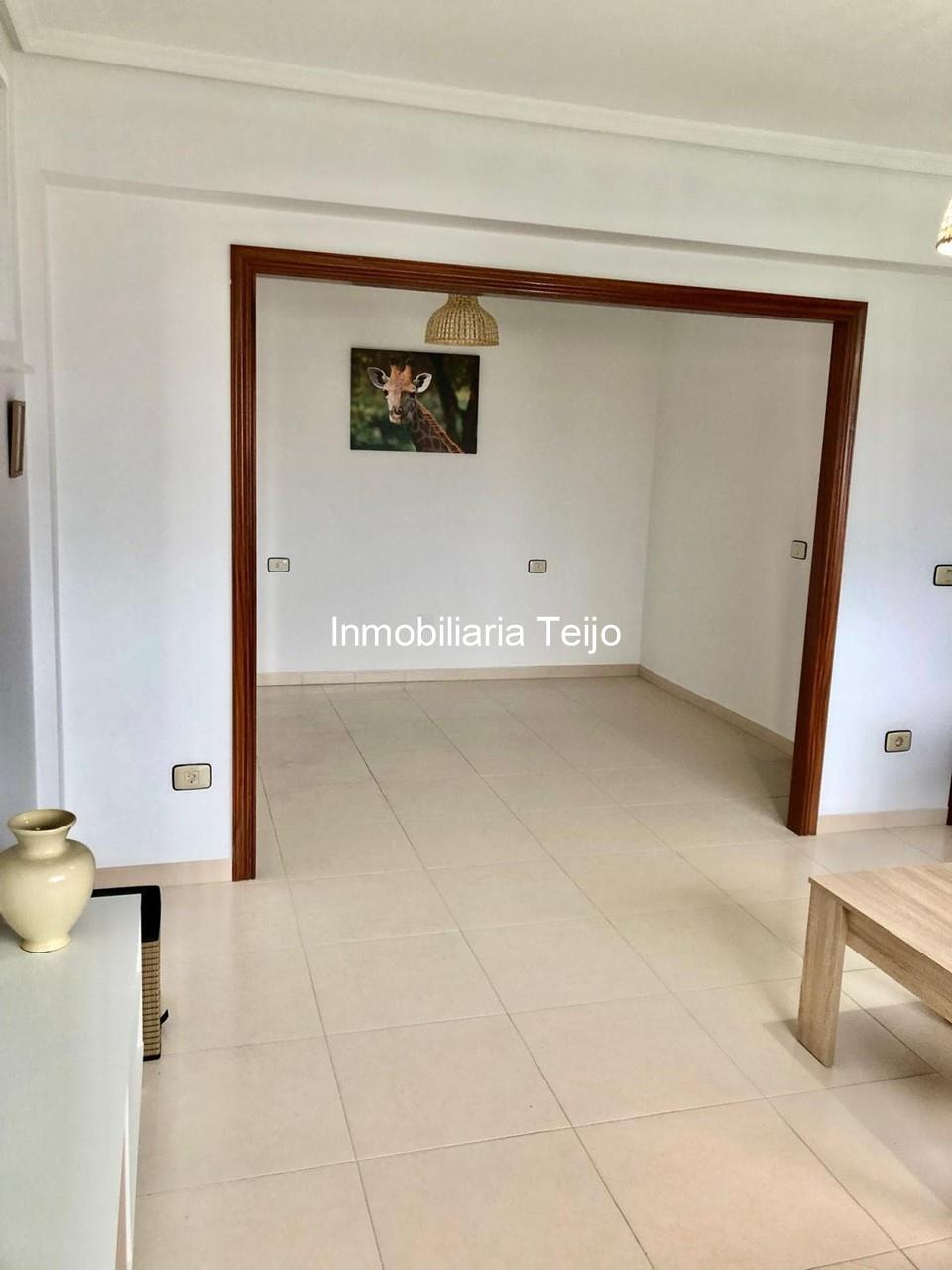 Foto 10 SE ALQUILA PISO EN FREIXEIRO RECIEN REFORMADO CON MUEBLES A ESTRENAR