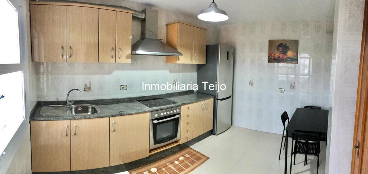 Foto 2 SE ALQUILA PISO EN FREIXEIRO RECIEN REFORMADO CON MUEBLES A ESTRENAR