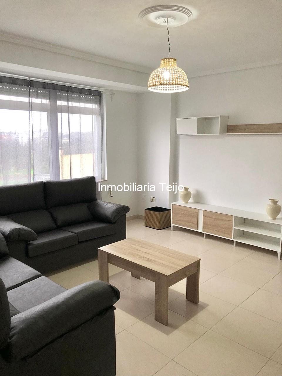 Foto 6 SE ALQUILA PISO EN FREIXEIRO RECIEN REFORMADO CON MUEBLES A ESTRENAR