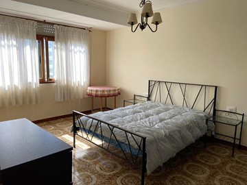 SE ALQUILA PISO EN SANTA CECILIA - Narón