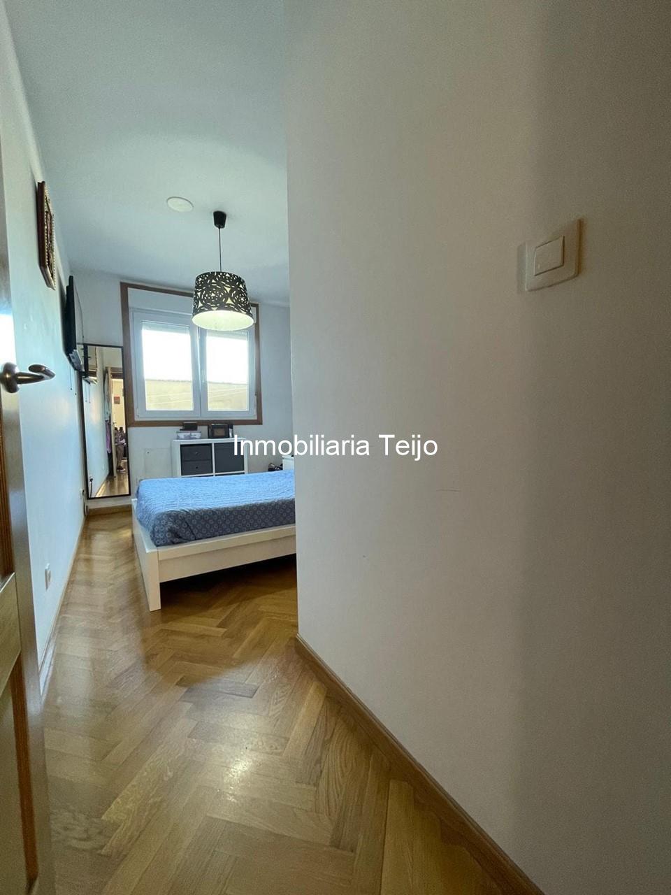 Foto 11 SE VENDE APARTAMENTO DE DOS DORMITORIOS CON ASCENSOR Y TERRAZA EN EL PONTO