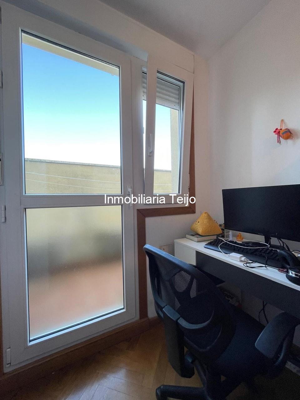 Foto 13 SE VENDE APARTAMENTO DE DOS DORMITORIOS CON ASCENSOR Y TERRAZA EN EL PONTO