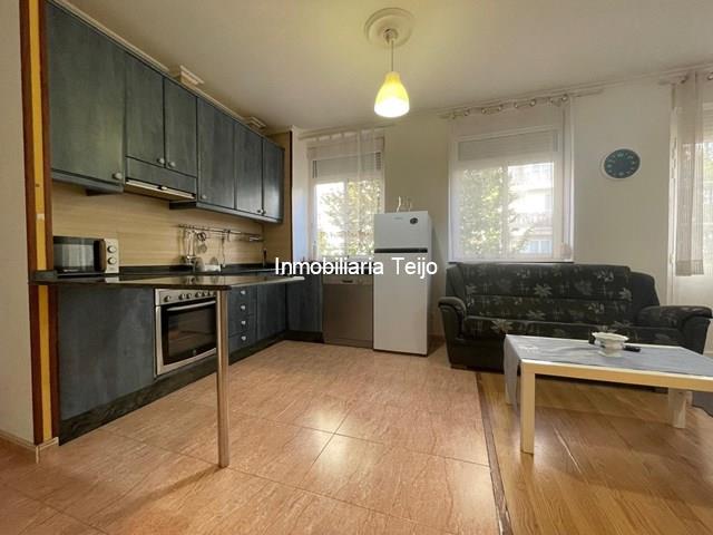 SE VENDE APARTAMENTO DE DOS DORMITORIOS CON TRASTERO EN CANIDO - Ferrol