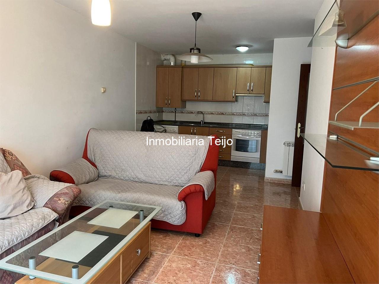 Foto 6 SE VENDE APARTAMENTO EN MUGARDOS