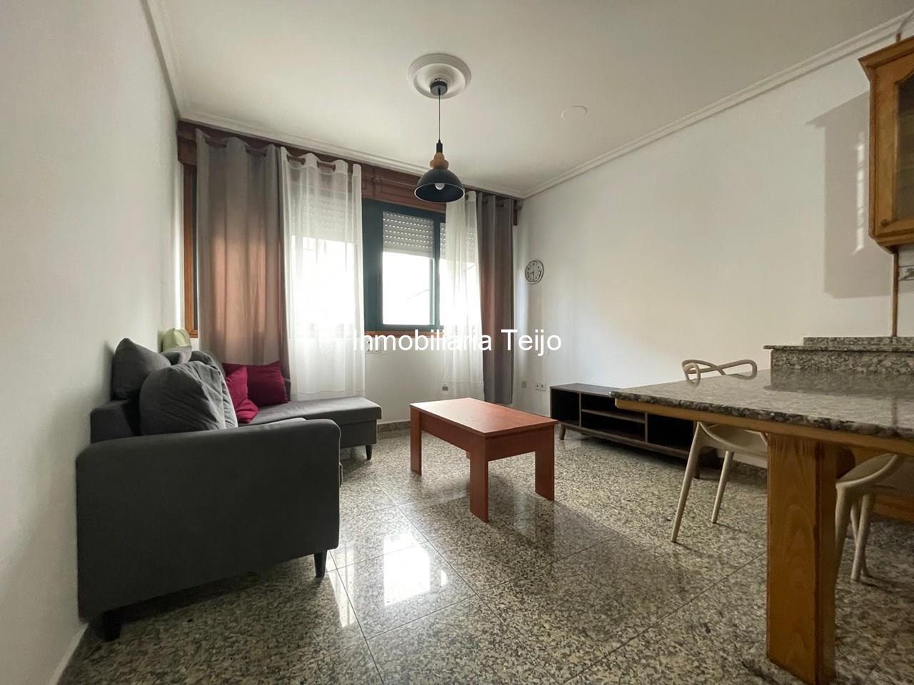 Foto 3 SE VENDE APARTAMENTO PRACTICAMENTE A ESTRENAR EN PUERTA DE NEIRA. ASCENSOR Y TRASTERO.