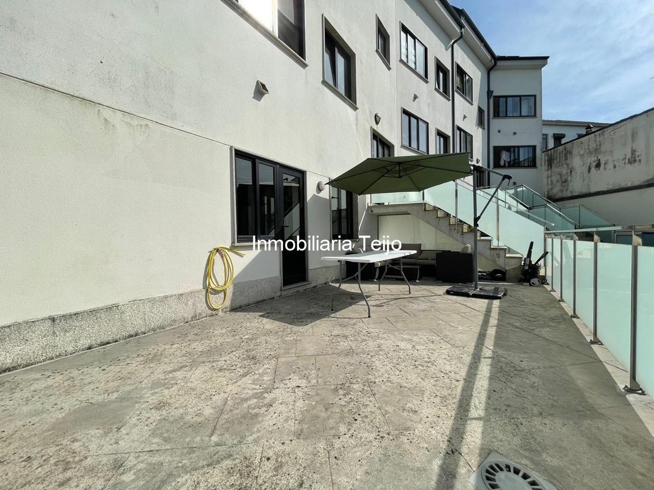 Foto 17 SE VENDE APARTAMENTO SEMINUEVO CON TRASTERO Y ESPECTACULAR TERRAZA EN NEDA