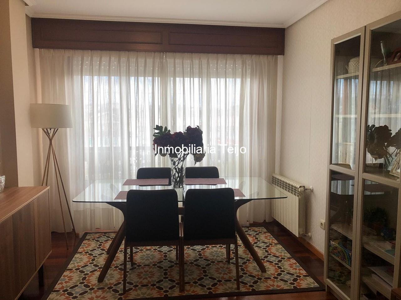 Foto 4 SE VENDE APARTAMENTO SEMINUEVO EN NARON