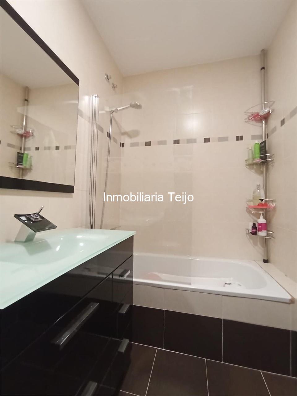 Foto 18 SE VENDE ÁTICO CON GARAJE, TRASTERO, ASCENSOR Y PISCINA COMUNITARIA EN MUGARDOS