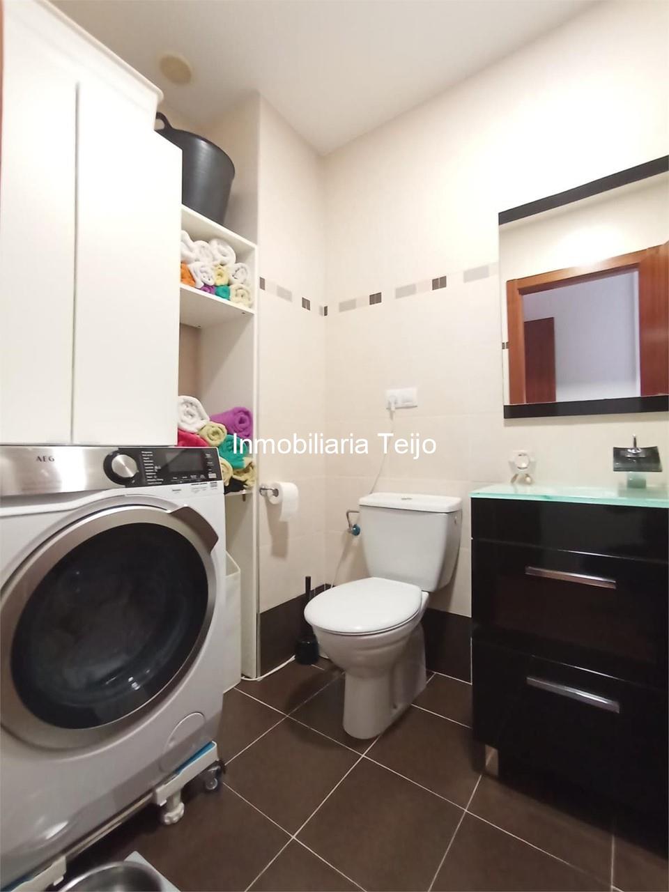 Foto 19 SE VENDE ÁTICO CON GARAJE, TRASTERO, ASCENSOR Y PISCINA COMUNITARIA EN MUGARDOS