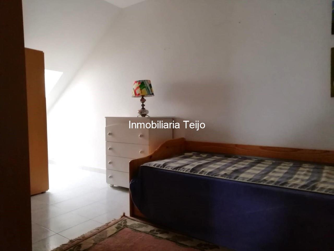 Foto 4 SE VENDE ÁTICO EN VALDOVIÑO