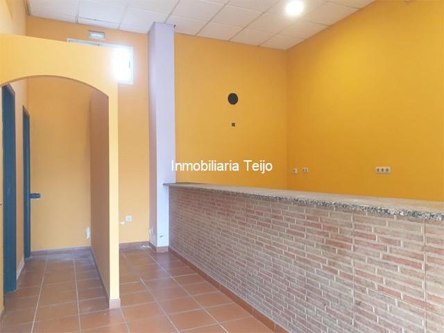 SE VENDE BAJO COMERCIAL EN CARANZA - Ferrol
